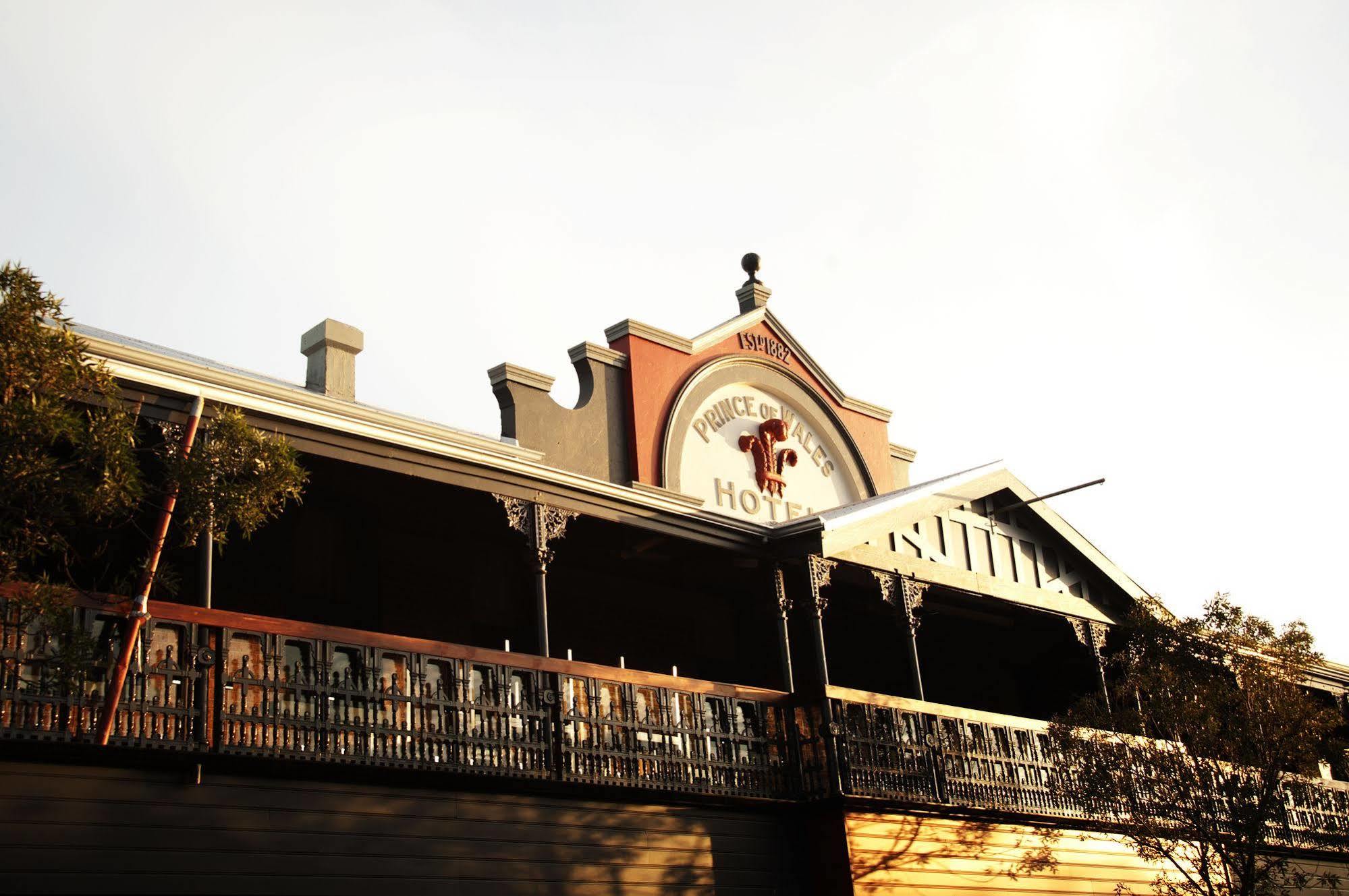 Prince Of Wales Hotel, バンバリー エクステリア 写真